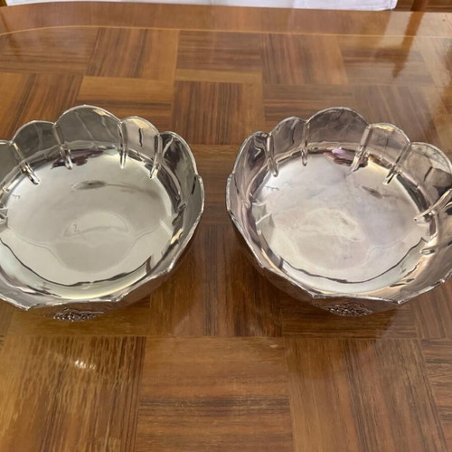 2 Silver-plated decorative Bowls