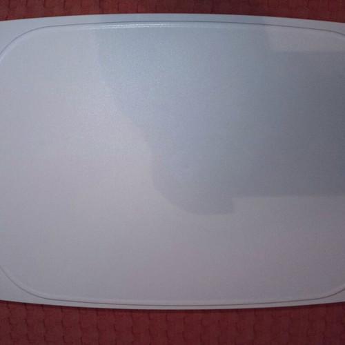 Large Tupperware cheese container like new with CondensControl technology 30.6x20.5 cm