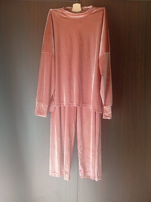 Women's pink tracksuit new, size L, 100% cotton
