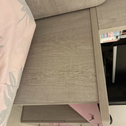 Desk and bookshelf set
