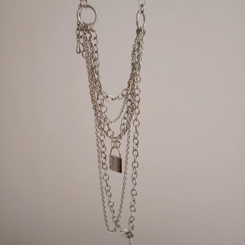 Necklace in excellent condition