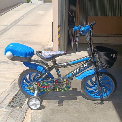 Boys' children's bicycle 16 inch with basket and training wheels