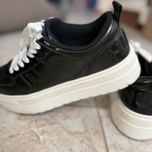 Hugo Boss sneakers size 41, black
