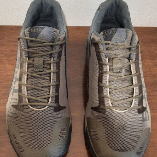 5.11 Men's Recon Trainer athletic shoes like new, size 42