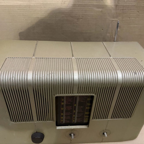 Murphy radio from 1940 used