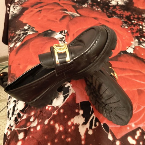 Guess black shoes like new, sizes 39-40