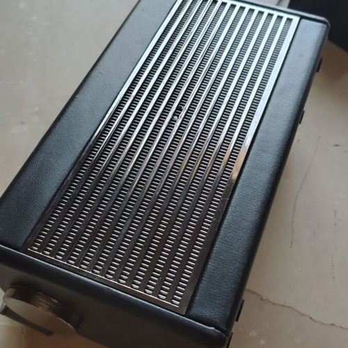 Retro radio, digital, battery or cable powered
