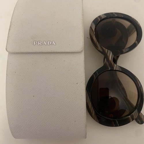 Prada women's sunglasses like new, baroque design model SPR27N