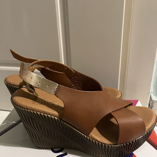 Leather platform sandals size 37 new