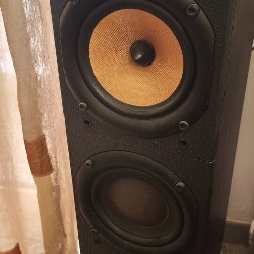 HiFi sound system Luxman C-383, B&W DM 603, Marantz CD5000, Pioneer set like new