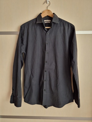Mango Man Slim Fit Checked Shirt size M like new, dark grey black