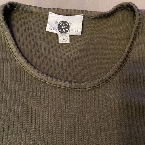 Khaki ribbed short sleeve t-shirt size L like new