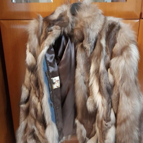 Women's natural fur worn 2-3 times