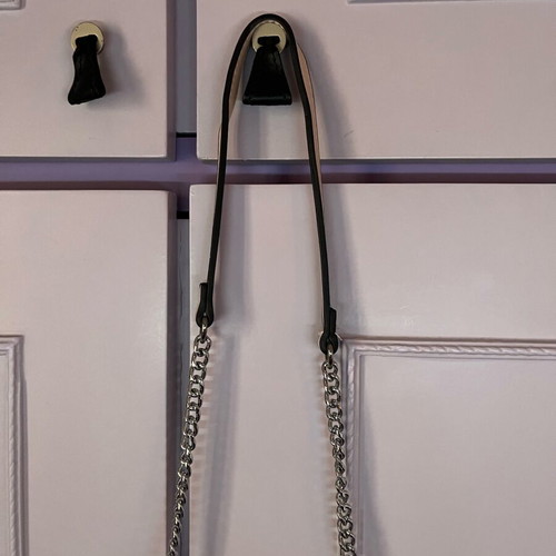 Crossbody bag light pink with silver stars and chain like new