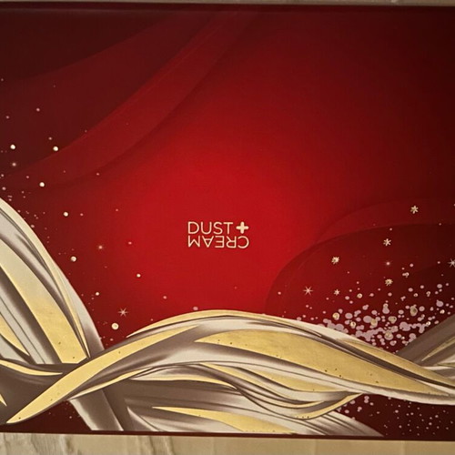 Dust and cream makeup gift set new, 2 pieces Stardust