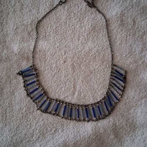 Necklace like new, barely worn