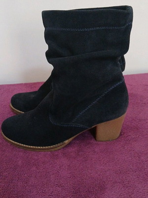Ragazza women's ankle boots like new, blue suede leather, size 38