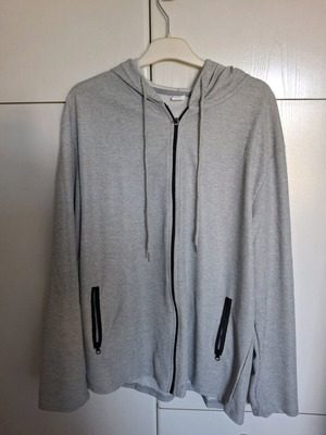 Gray hoodie with zipper new, size XL