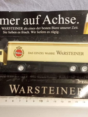 Товарен камион Warsteiner в мащаб H0 нов, рекламен за бира