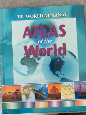 World atlas like new, English