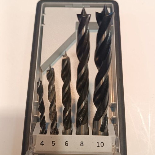 Bosch Robust Line set of 5 wood drill bits new