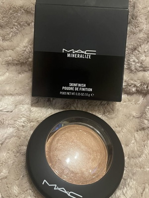 MAC Mineralize Skin Finish Soft & Gentle new highlighter