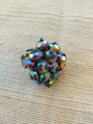 Women's ring with beads new