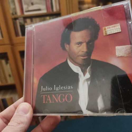 Julio Inglesias Tango CD like new 1996