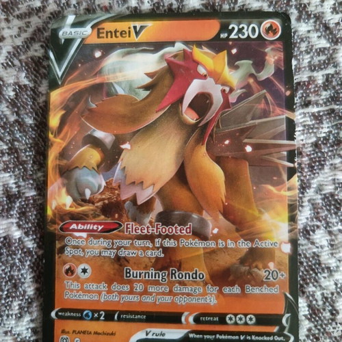 Pokémon card Entei V holographic like new