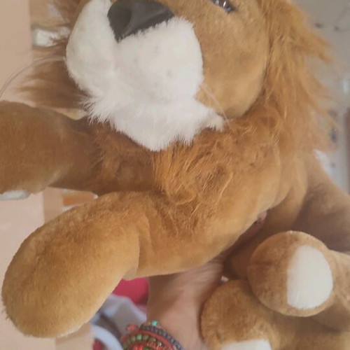 Stuffed animal lion medium sized like new