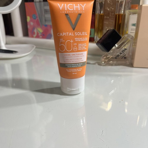 Vichy facial sunscreen like new