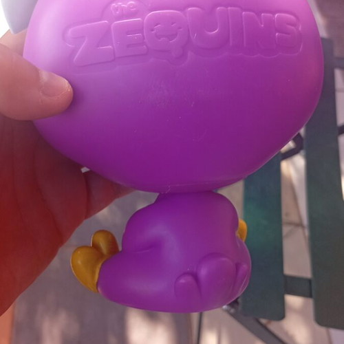 Zequins toy for girls like new