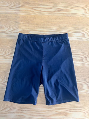 Tezenis Black Women's Cycling Bermuda Shorts S used