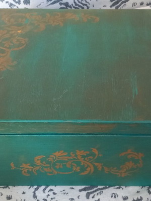 Wooden box used 30×30×14.5 hand painted