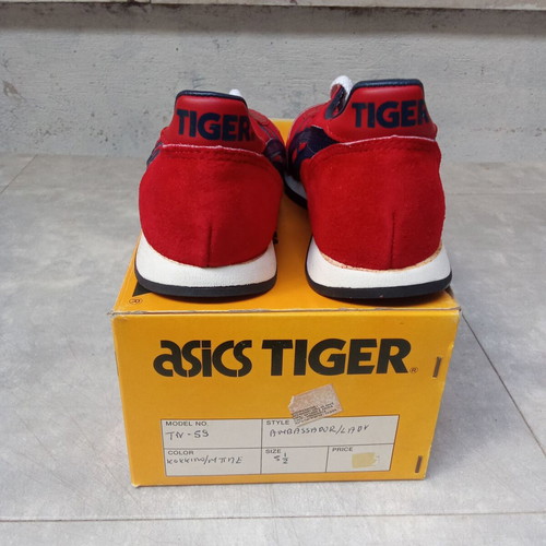 Asics Tiger Blue Red Ambassador Lady Shoes size 37.5 like new