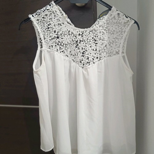 Owtwo blouse with embroidery white, like new