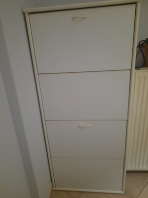 Shoe rack like new, 4 levels