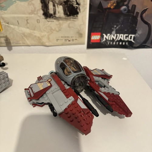 Lego Star Wars Obi Wan Kenobi jet with figure