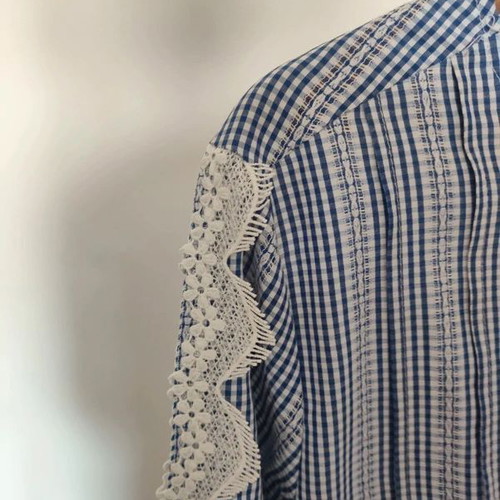 Blu Deise blouse like new, light cotton, blue and white, sizes M/L