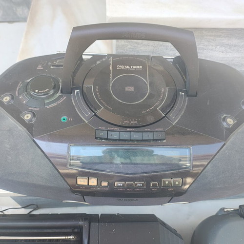 JVC and Philips portable cassette players, set of 3