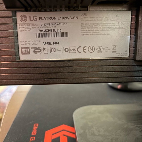 LG Flatron L192WS monitor used