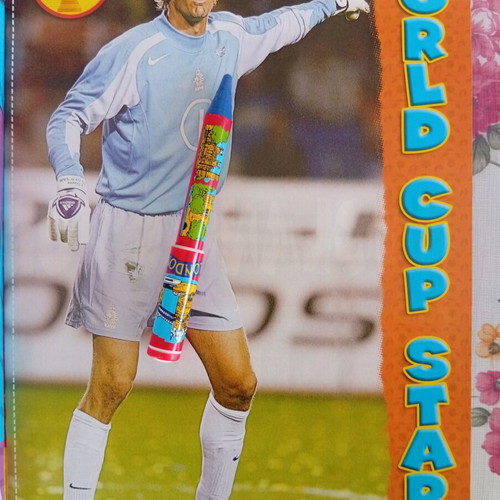 Match Football Magazine issue 23-29/5/2006 like new with Barcelona Champions League poster