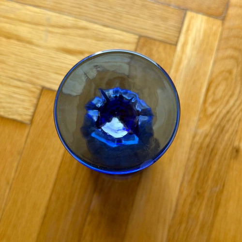 Vintage cobalt blue wine glass, 15cm