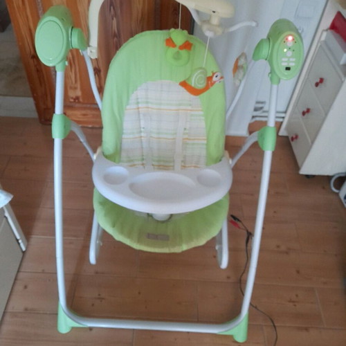 Foppapedretti electric feeding chair and rilax used 2 in 1