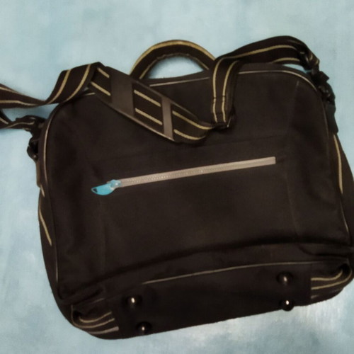 Delsey laptop bag briefcase like new, black and turquoise