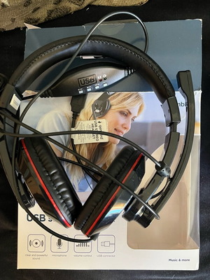 Headset set unused, 2 pairs
