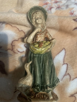 Vintage chalkware Goose Girl figurine, 70s, hand painted