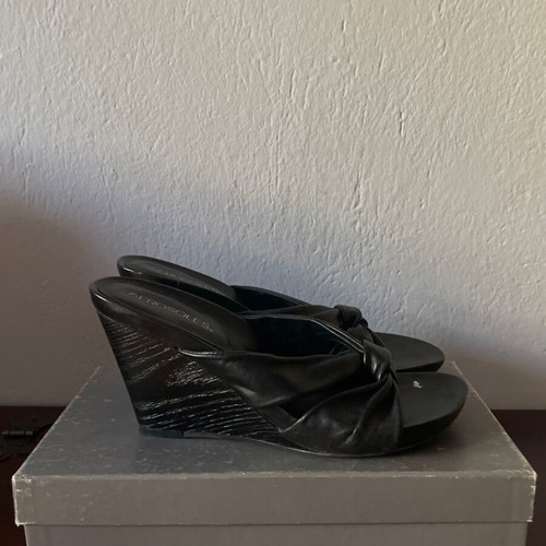 Aerosoles leather mules black size 38 with minor defects