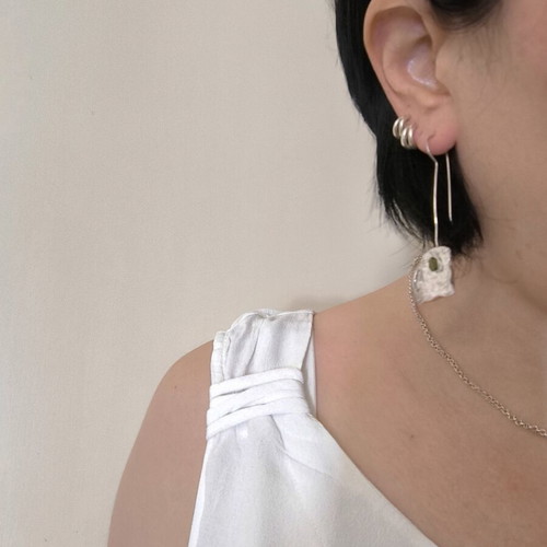 Silver 925 handmade earrings with peridot like new