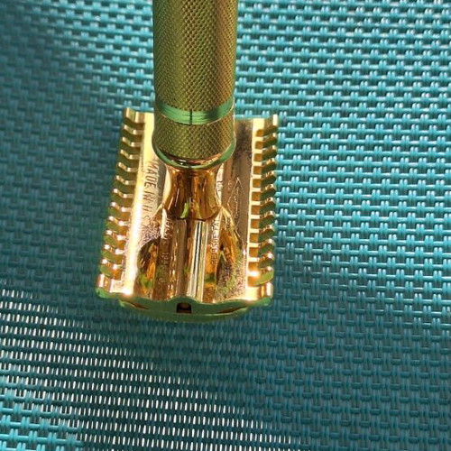 Gillete new short comb used, made in USA